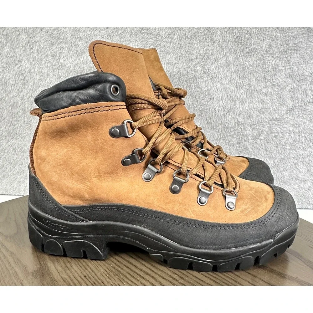 Bates Boots Mountain Combat Hiking Model E03400 GoreTex Vibram Outsole Mens 9W